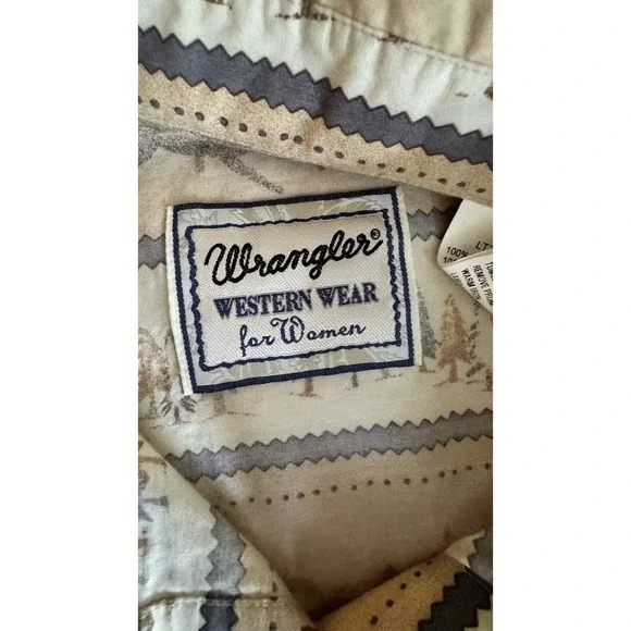 Wrangler Western Wear Cotton Long Sleeve Shirt‎ L Wolf Fox Cowgirl Horsegirl - Picture 12 of 16